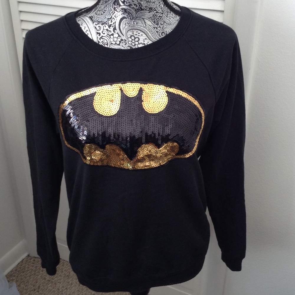 BATMAN SEQUENCE SWEATSHIRT  M NWOT